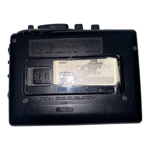 Vintage Panasonic RQ-V200 Casette Player Walkman As Is For Parts. (READ) - Picture 3 of 6